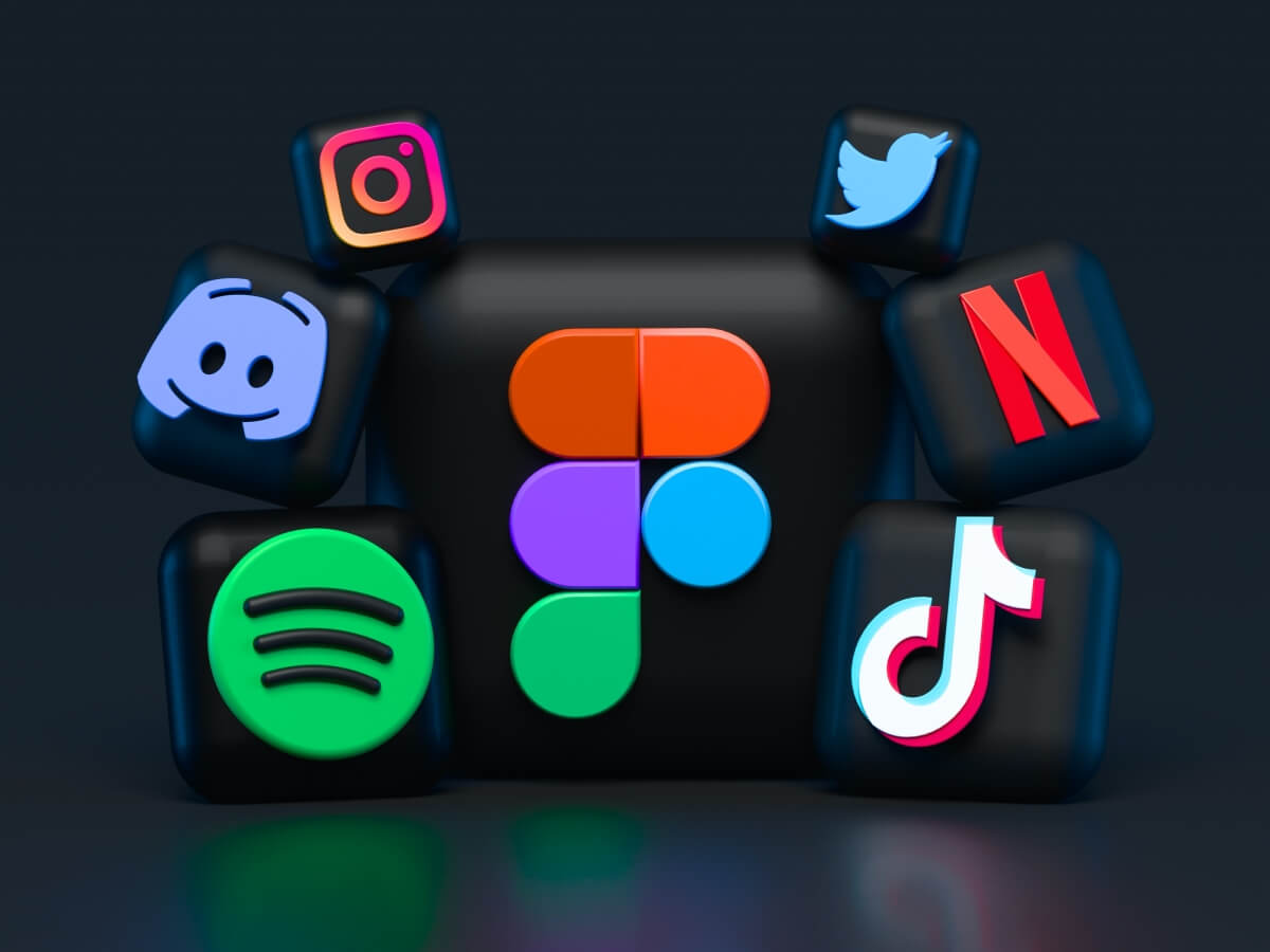 Sociala medier twitter facebook appar