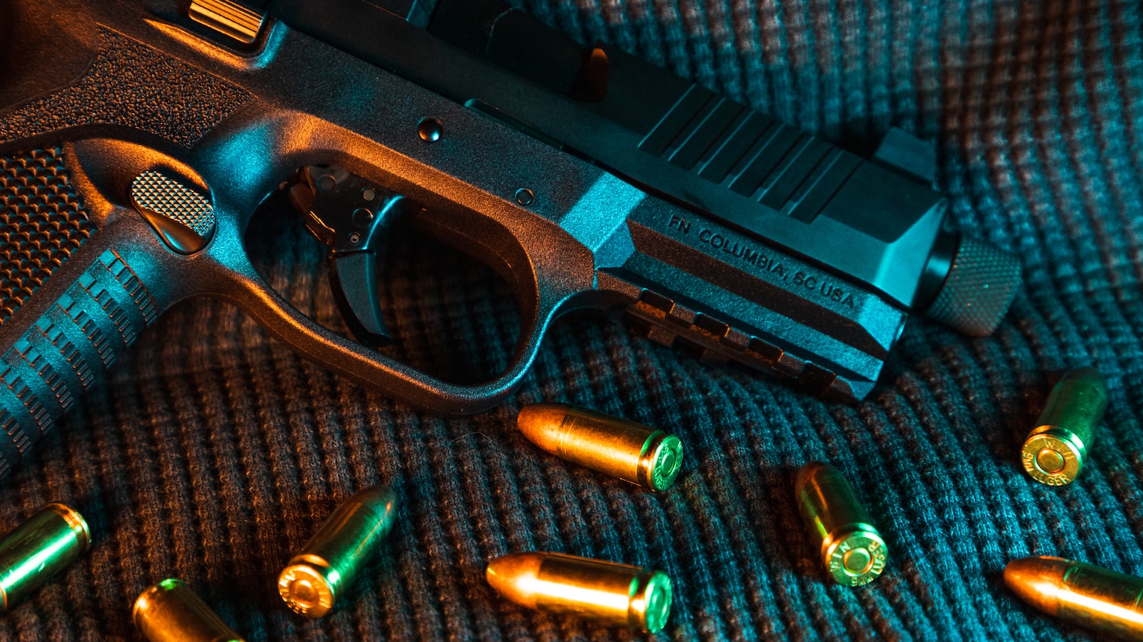 pistol vapen brott ammo gäng kriminell
